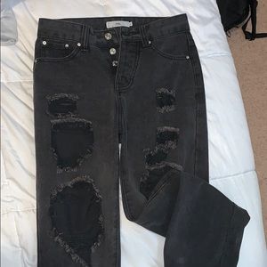 Black Boyfriend Ripped Jeans